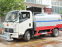 凯马高压清洗车
