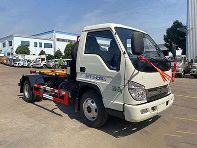 国六福田小卡3蓝牌勾臂式垃圾车