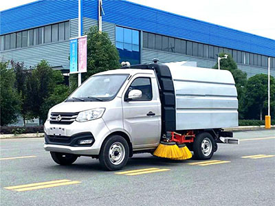 长安扫路车 国六