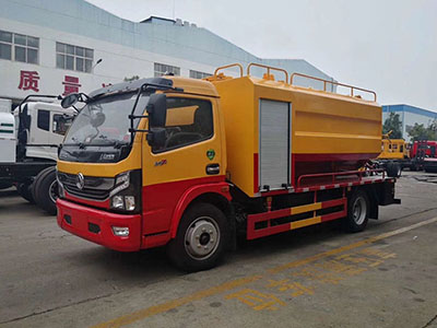 国六东风凯普特清洗吸污车(8方)