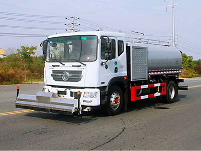 国六东风多利卡D9高压清洗车