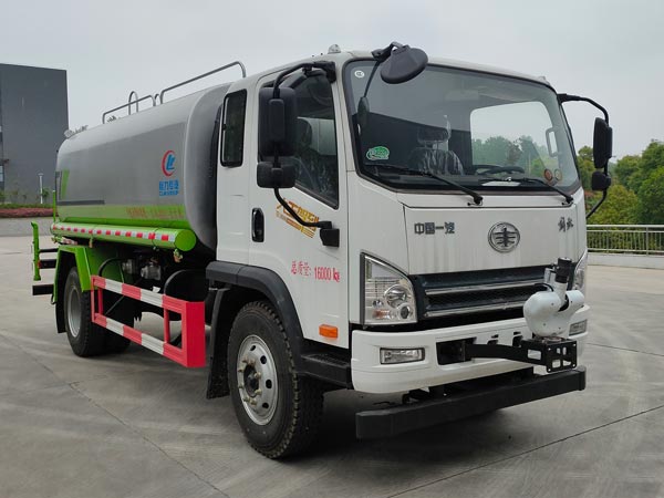 解放洒水车