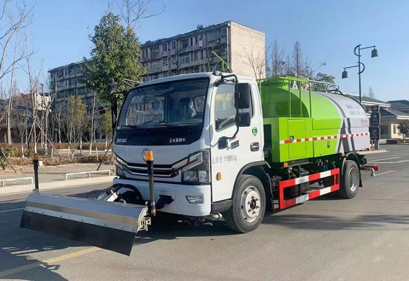 程力专汽东风大多利卡7立方路面高压清洗车